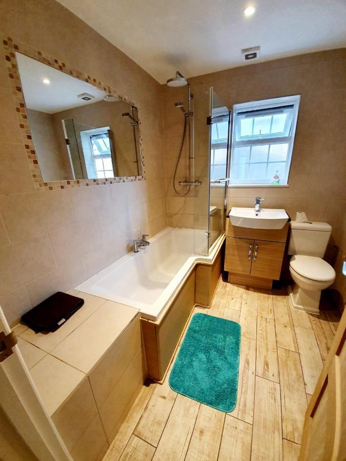 Beautiful 3 Bedroom House At The Sea Front - Amazing Location 桑斯安 外观 照片